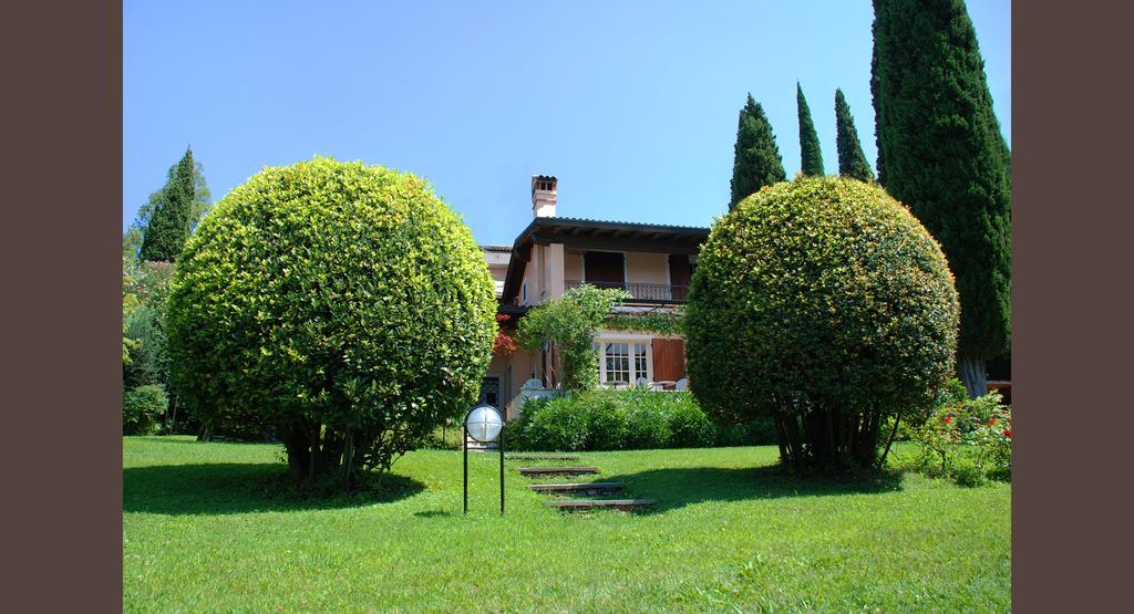Hotel Desiree - Garda Lake Collection Сирмионе Екстериор снимка